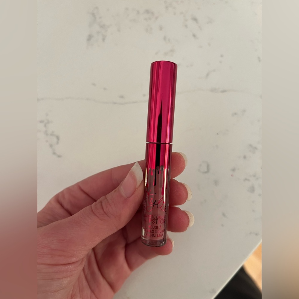 Kylie Cosmetics Posie K